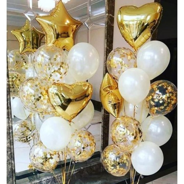 Фонтан шаров "Привет, это я" в Череповеце