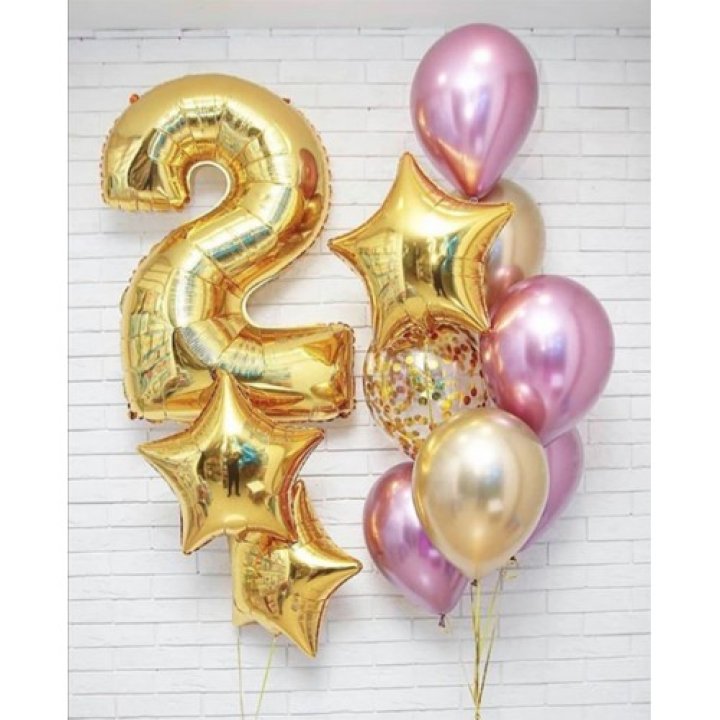 Цифра с фонтанами шаров  в Череповеце