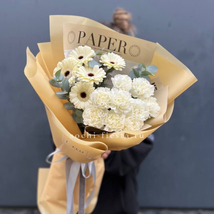  Букет с диантусами и герберами в Череповеце