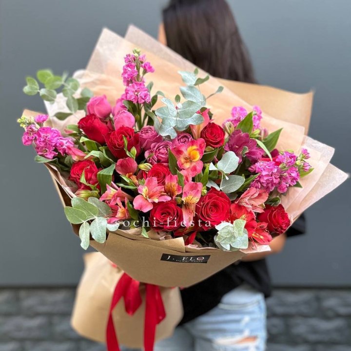 Дизайнерский букет №3 в Череповеце