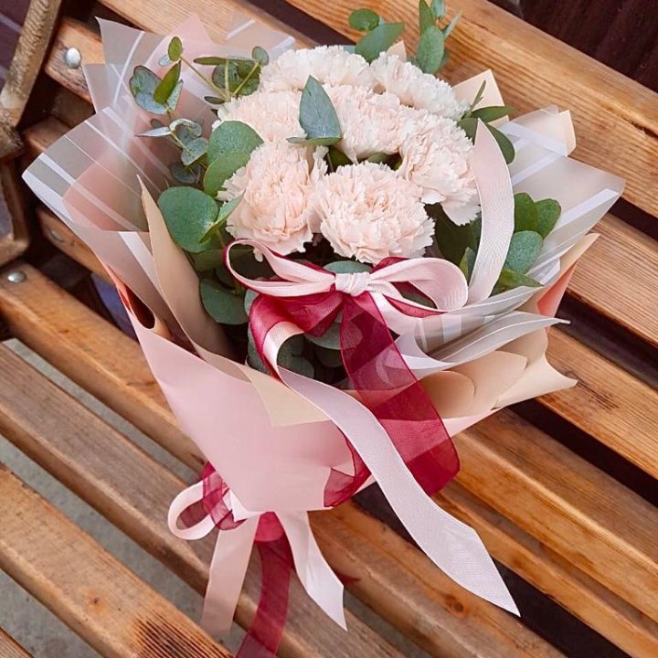 Диантусы с эвкалиптом в Череповеце