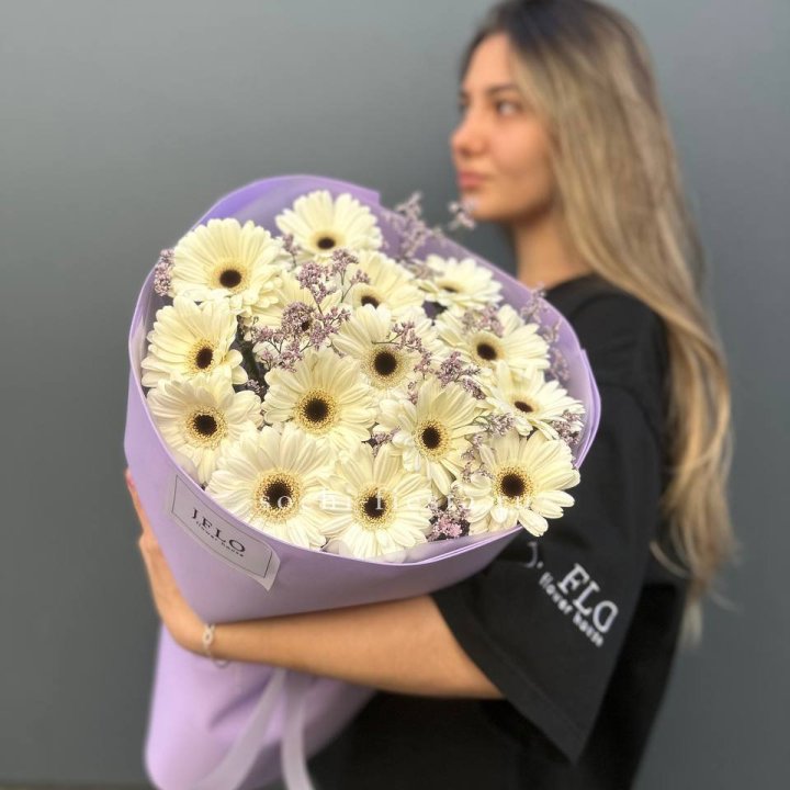 Букет голландских гербер "Лавандер" в Череповеце