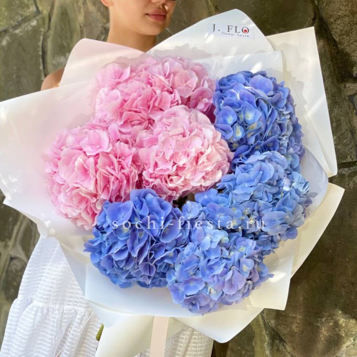 Букет гортензий №1 в Череповеце