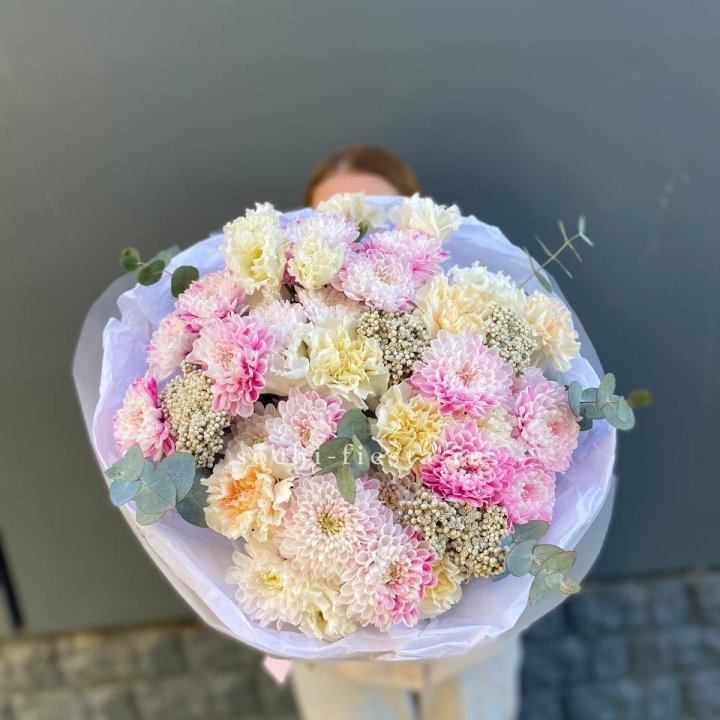 Букет из стойких цветов  в Череповеце