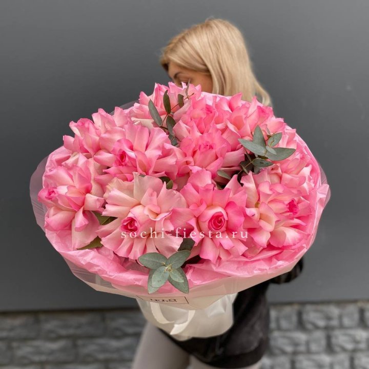 11 французских роз в Череповеце