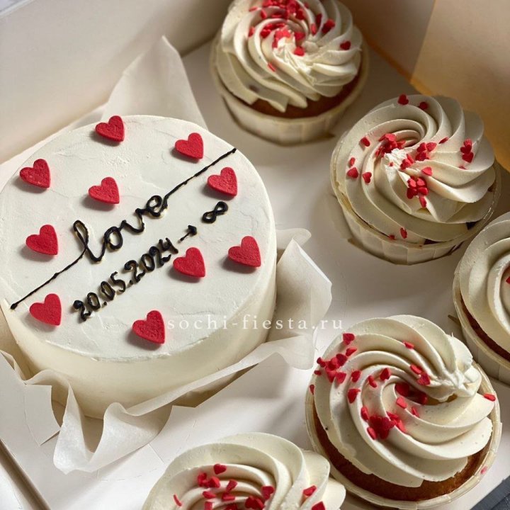 Капкейки и бенто-торт "Любимые" в Череповеце