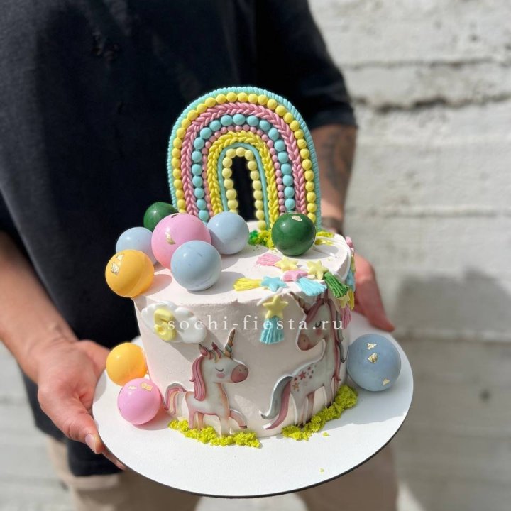 Торт "Радуга с единорогом" в Череповеце