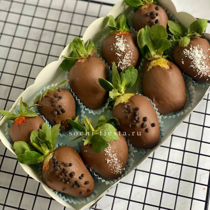 Клубника в шоколаде 10 ягод в Череповеце