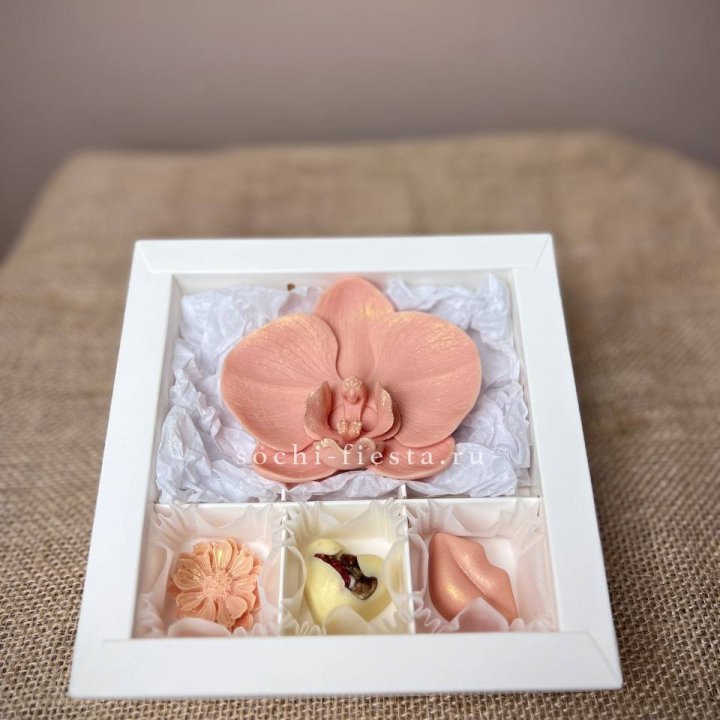 Конфеты из шоколада с Орхидеей в Череповеце