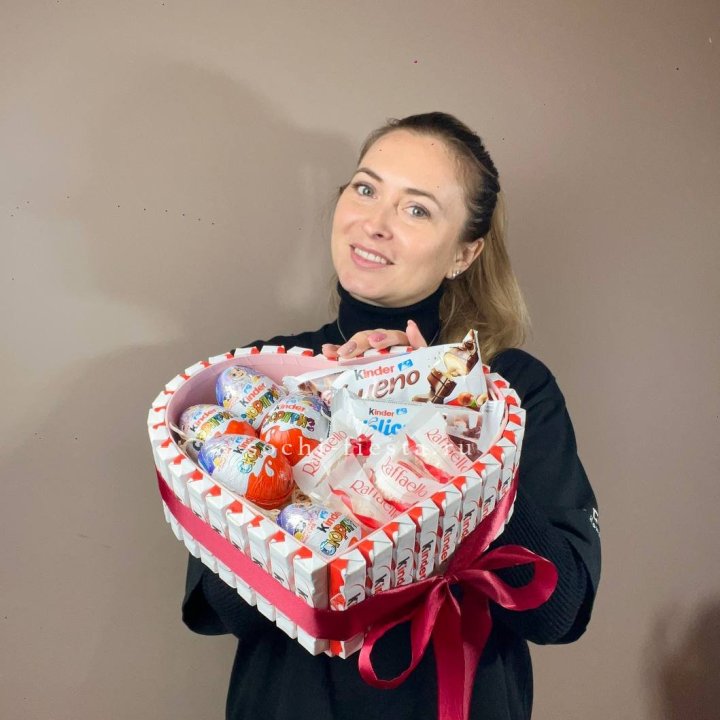 Подарочный набор сердце с Киндерами в Череповеце