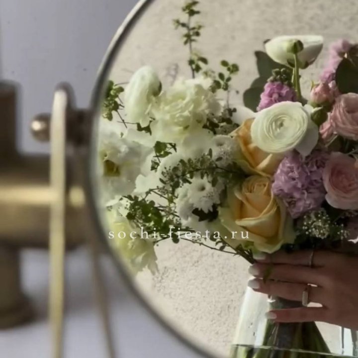 Цветочная подписка "Пакет средний" в Череповеце