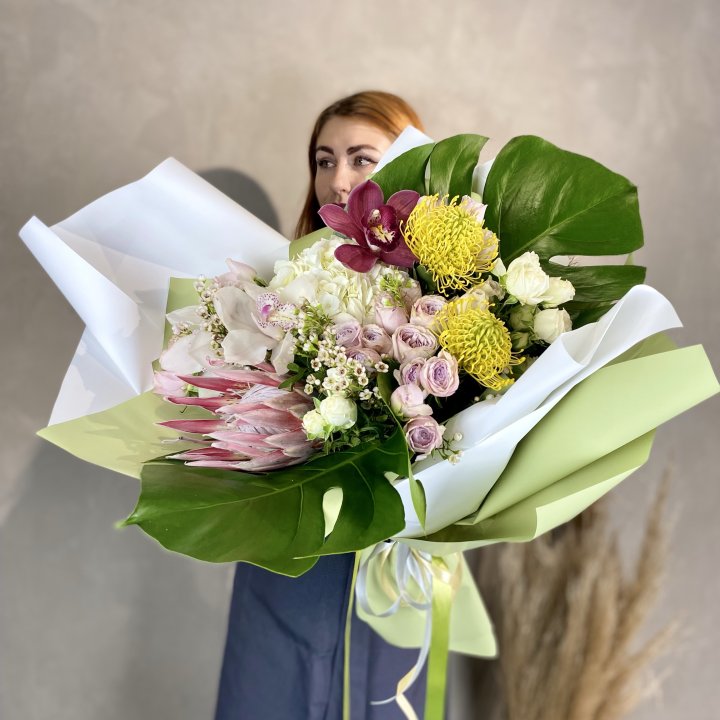 Дизайнерский букет экзотики в Череповеце