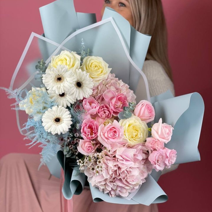 Дизайнерский букет "Адель" в Череповеце