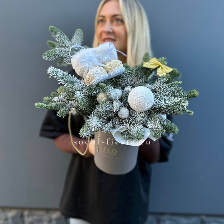 Новогодний бокс "Ботс голд" в Череповеце