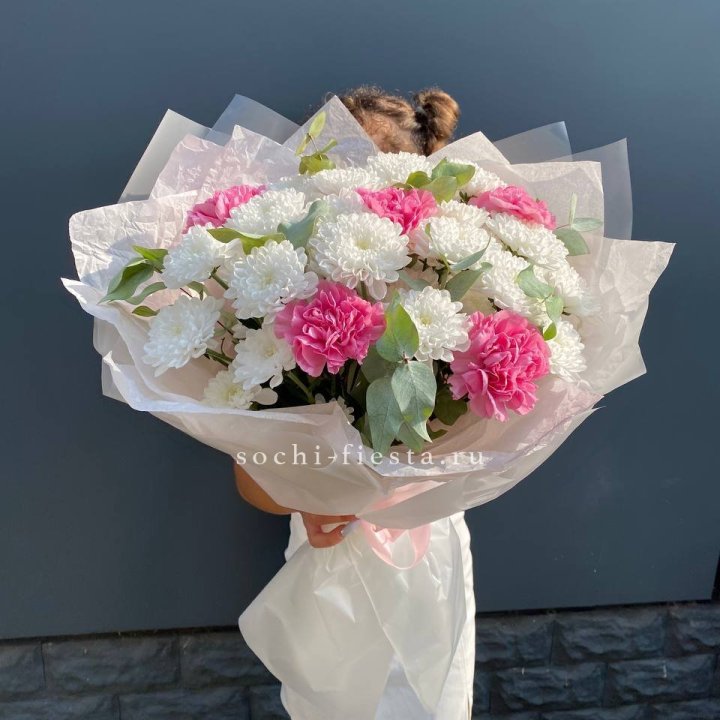  Букет  хризантем и диантусов "Воздушный" в Череповеце