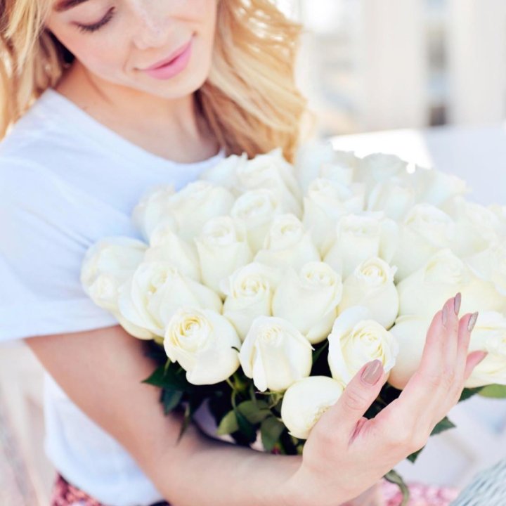 Букет высоких роз "Облака" в Череповеце