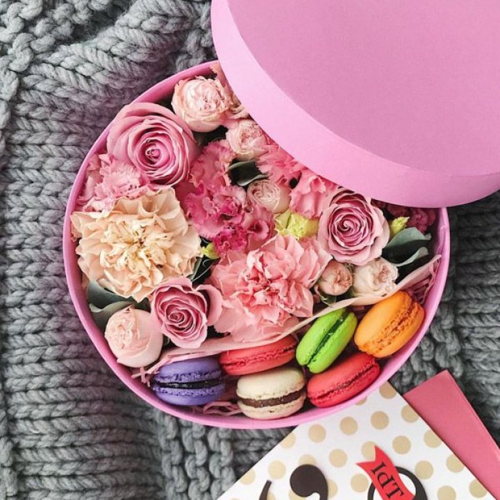 Цветочный бокс пинк в Череповеце