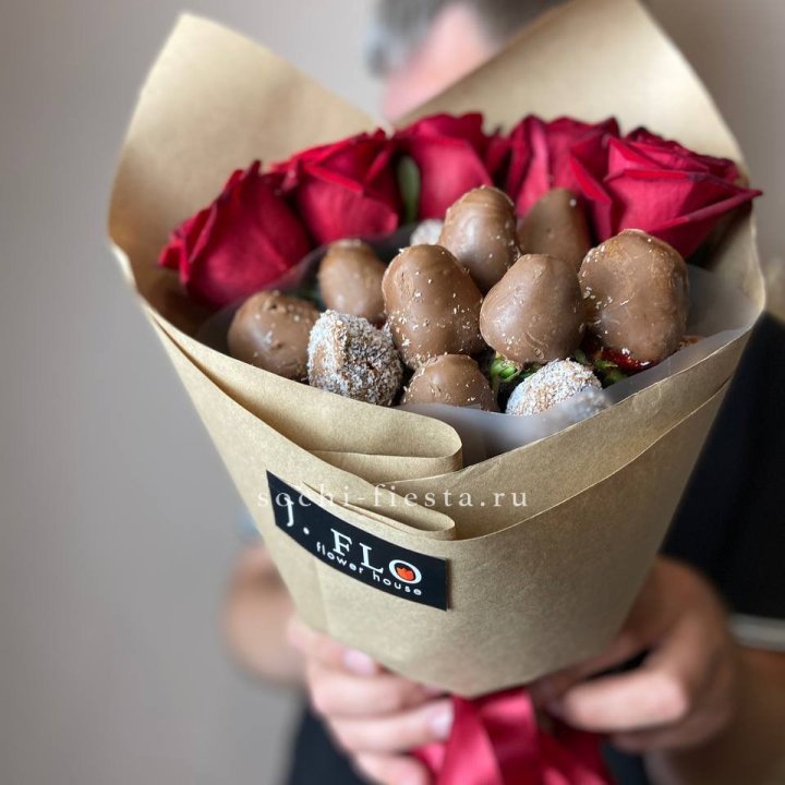 "Тандем с шоколадной клубникой" в Череповеце