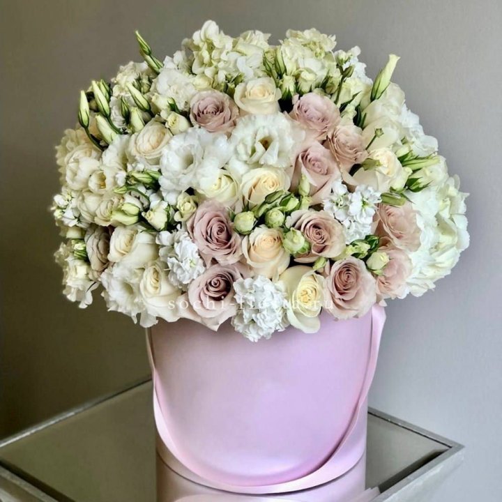 Цветочный бокс "Бриджит" в Череповеце