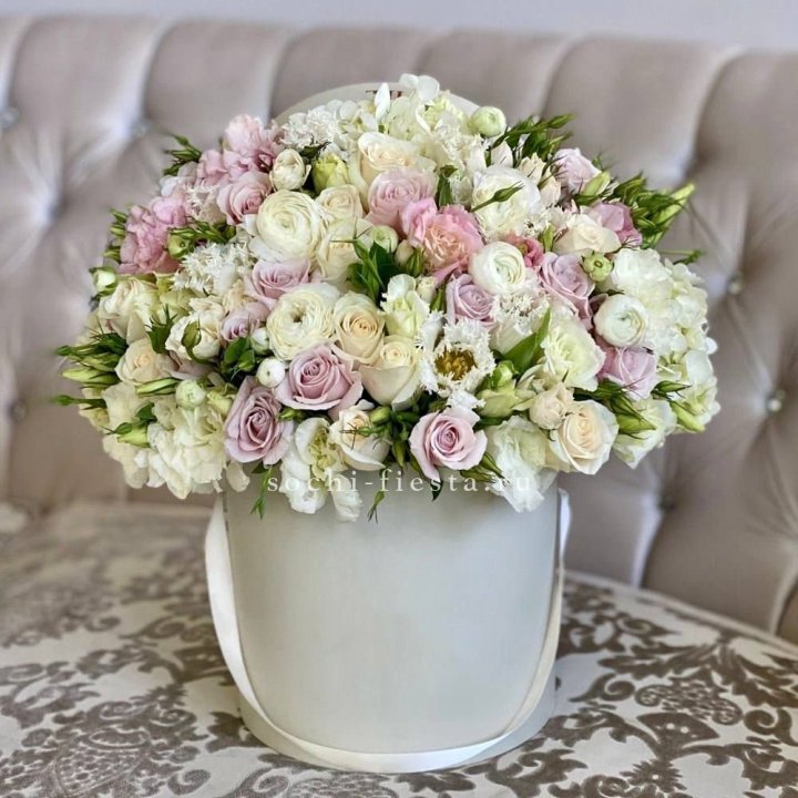 Цветочный бокс "Ловинг" в Череповеце