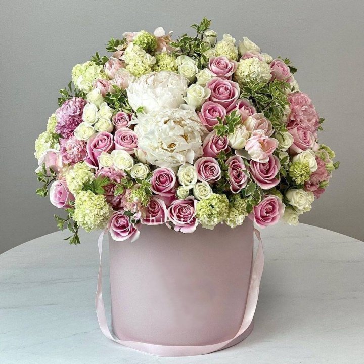 Цветочный бокс "Фантастик" в Череповеце