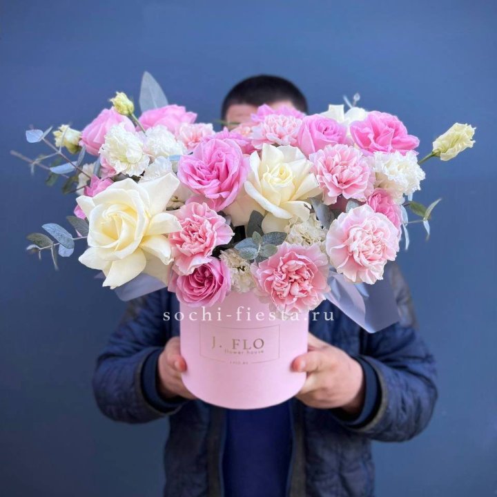 Цветочный бокс "Памела" в Череповеце