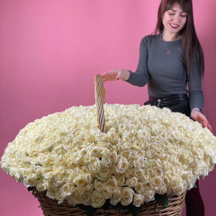 1001 белая роза в Череповеце