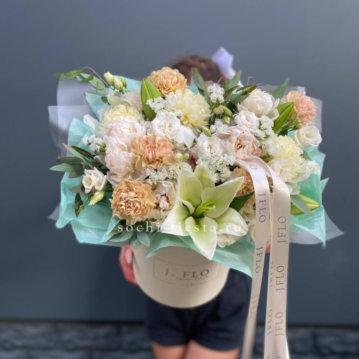 Дизайнерский цилиндр "Амвайл" в Череповеце