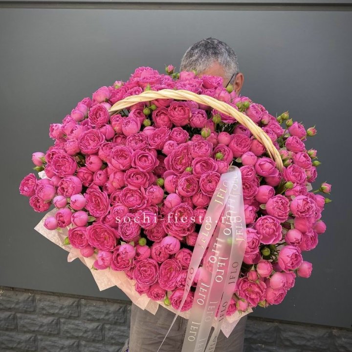 Корзина роз Мисти Баблс 151 в Череповеце