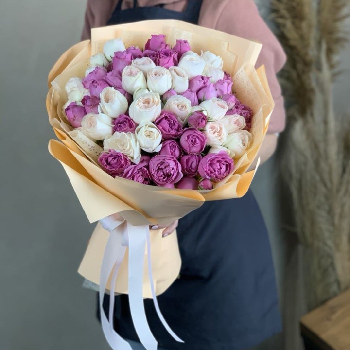 Букет кустовых роз Джулиана в Череповеце