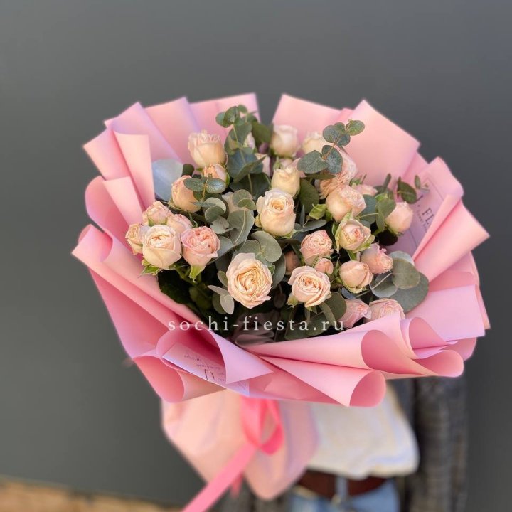 Букет пионовидных роз Cute Love в Череповеце