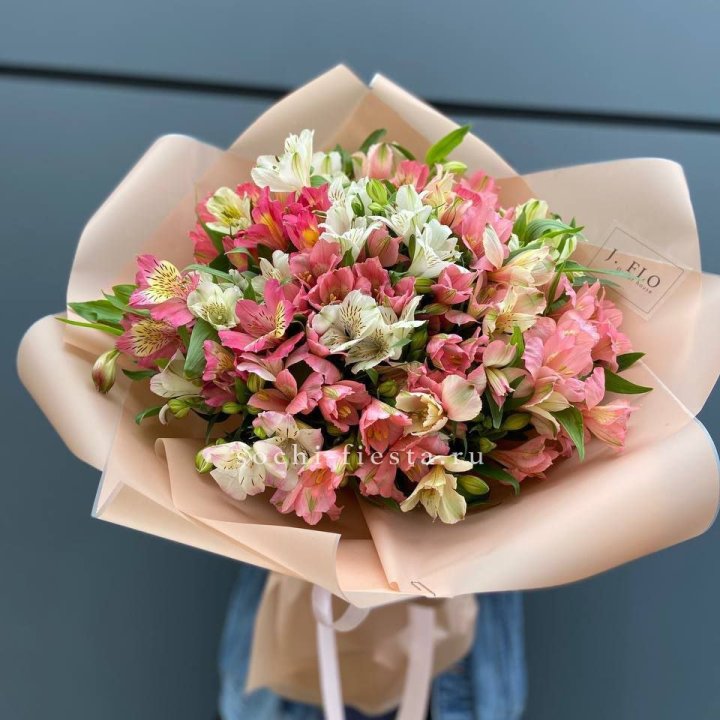 Букет альстромерий "Вандер" в Череповеце