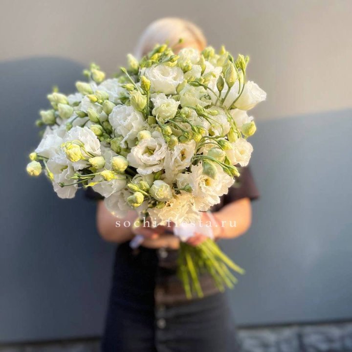 Букет эустом под ленту  в Череповеце