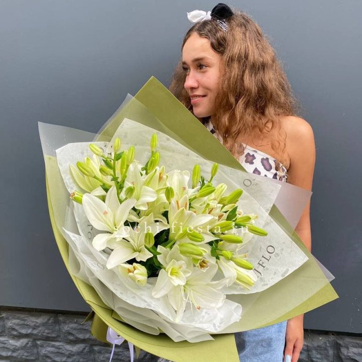 Букет  лилий "Изумруд" в Череповеце