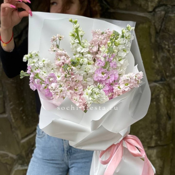 Букет маттиол №1 в Череповеце