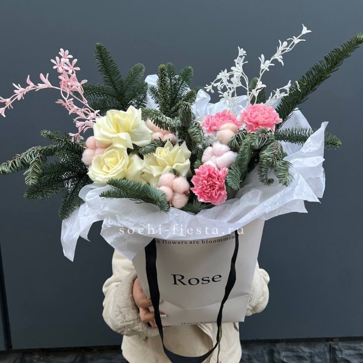 Цветочная сумка с нобилисом в Череповеце