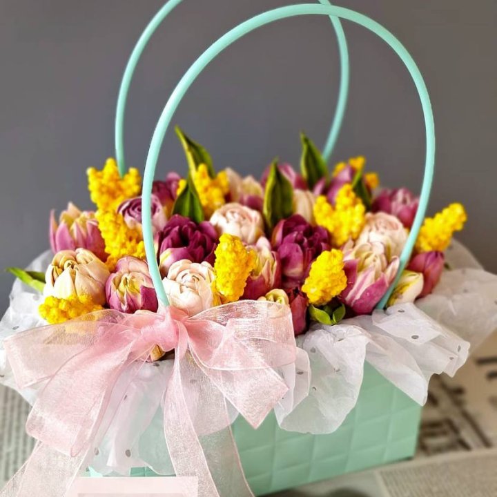 Тюльпаны в сумочке из зефира в Череповеце