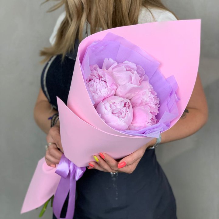 Букет пионов "Файв" в Череповеце