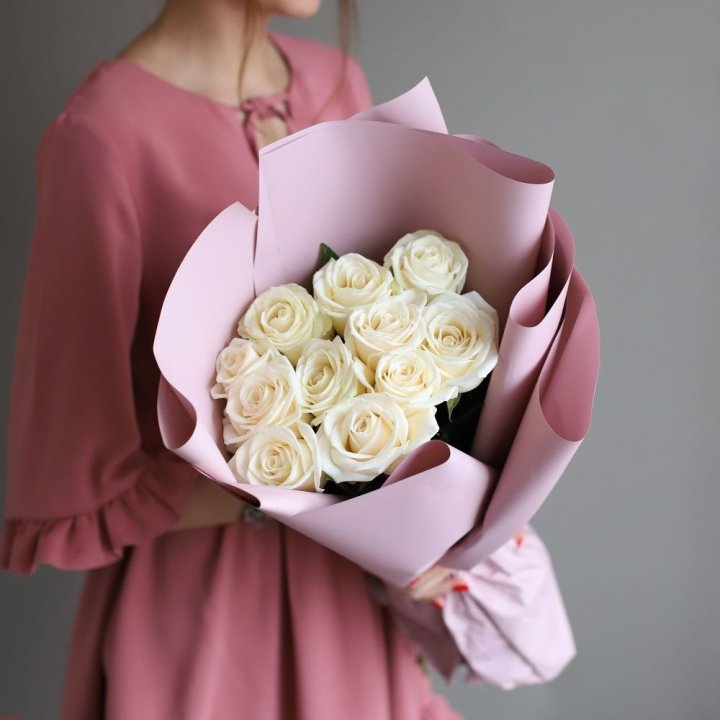 11 белых роз в Череповеце
