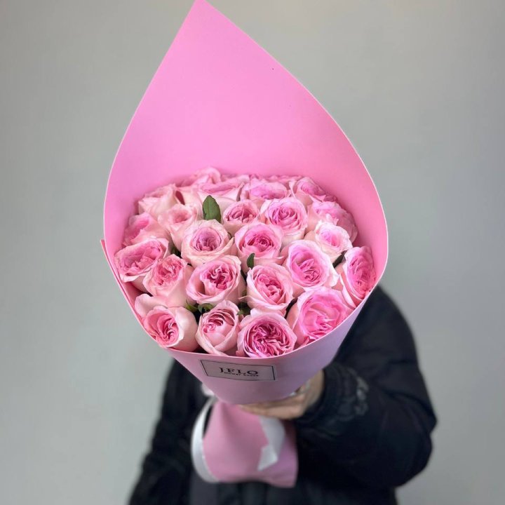 25 нежных роз в Череповеце