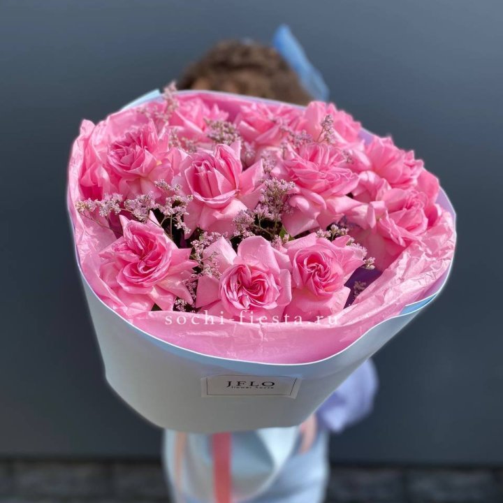 Букет французских розовых роз  в Череповеце