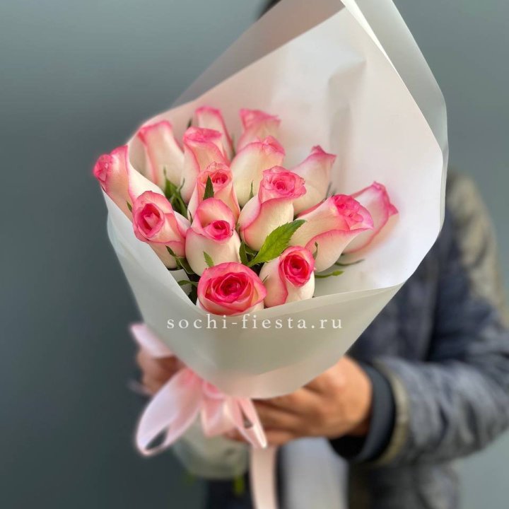 15 роз "Джумилия" в Череповеце