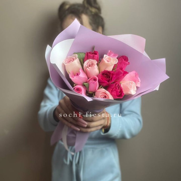 Букет из 15 роз Микс (Кения) в Череповеце