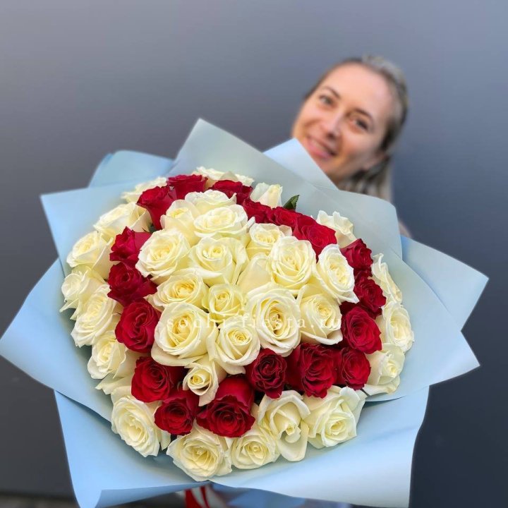 51 роза "Сердце" в Череповеце