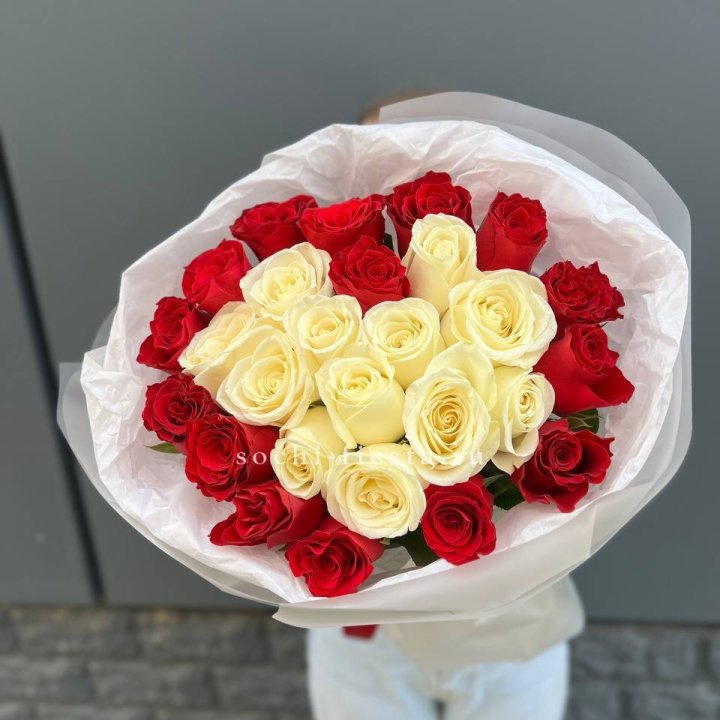 27 роз микс в Череповеце