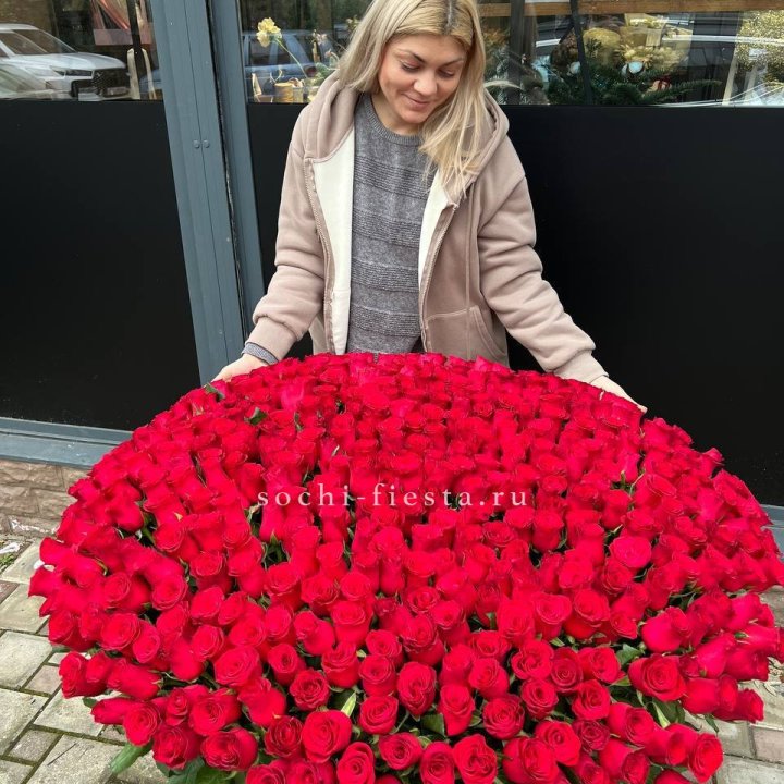 501 красная роза в корзине в Череповеце