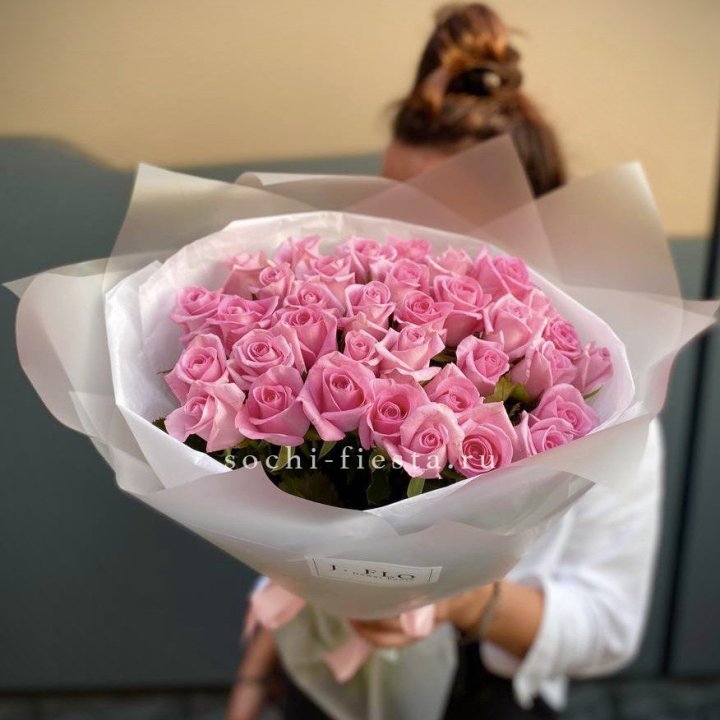 Букет розовых роз  в Череповеце