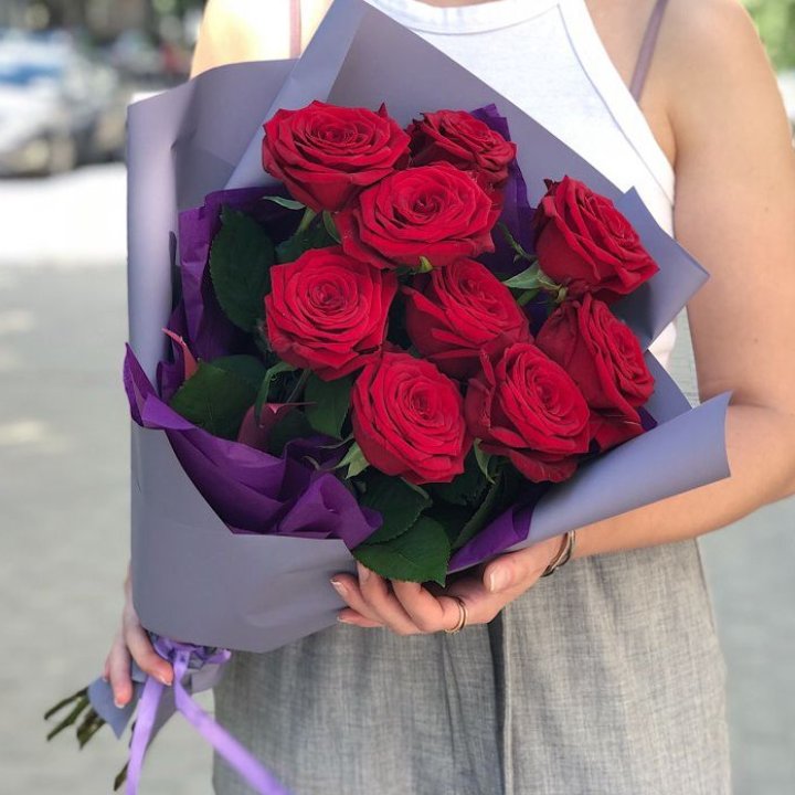 9  красных роз №1 в Череповеце
