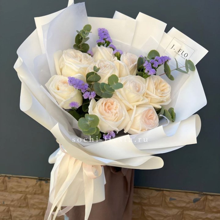 Букет из роз Вайт охара в Череповеце