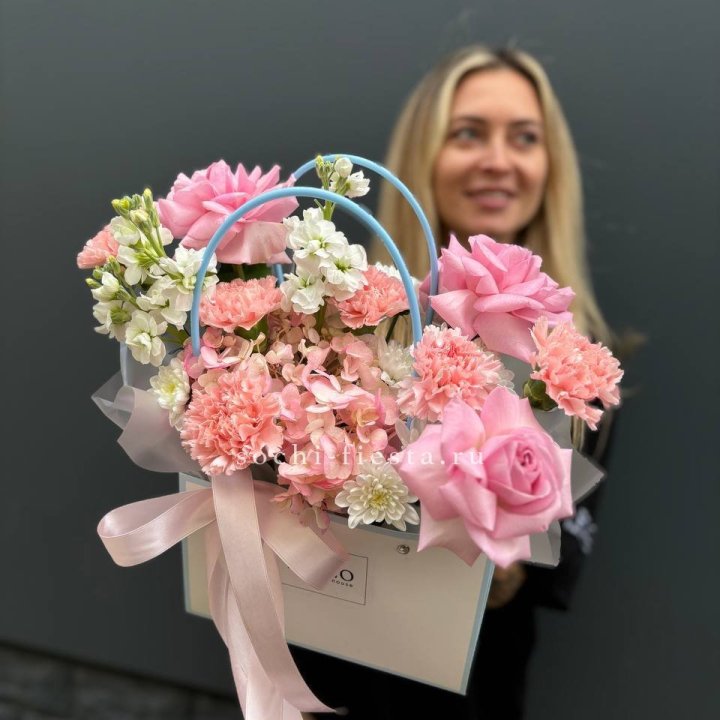 Сумочка "Бал цветов" в Череповеце